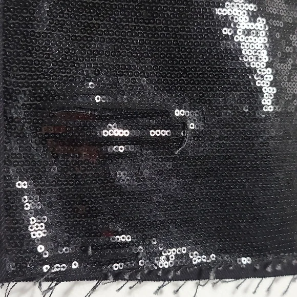 EXPRESS NWT Boyfriend Mid Rise Black Sequin Jean Shorts 100% Cotton Size 6 - Picture 16 of 16